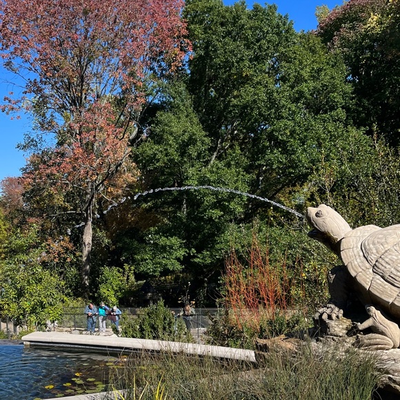 Meet your Posher, The Violet Hunter - Picture 1 of 1